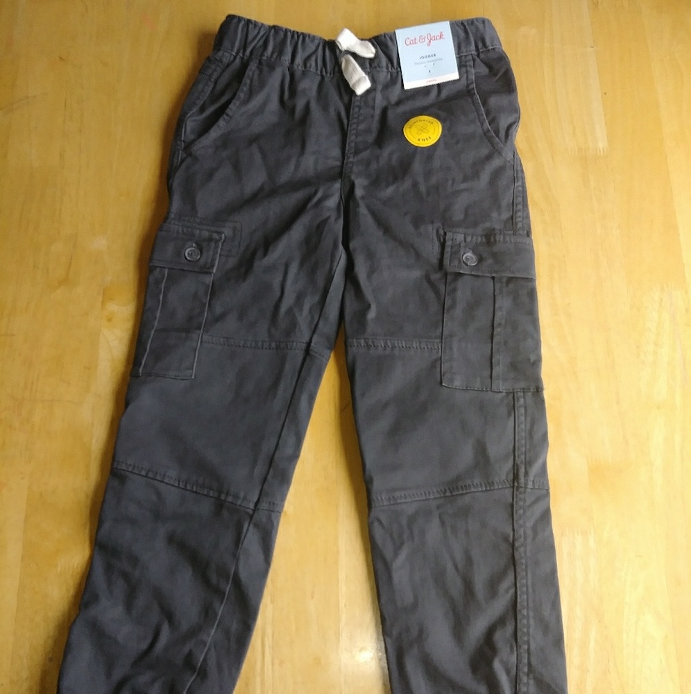 Brand new boys joggers size 8